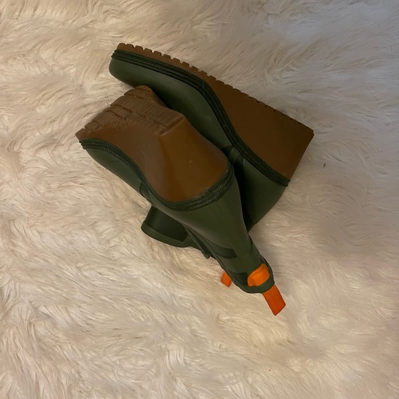 Tretorn Swedish Rain Boots w/ a Wedge Heel - Picture 9 of 10